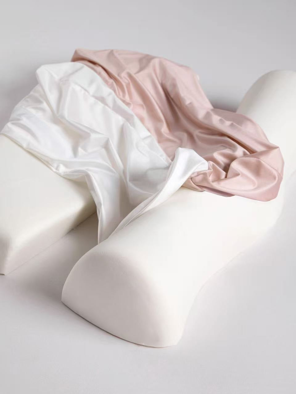 Align Duo Memory Foam Cervical Pillow original reference image 6