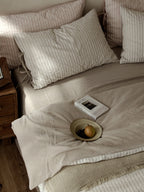 Atelier Pleat Jacquard Linen Cotton Duvet Cover original reference image 5