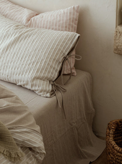 Atelier Pleat Jacquard Linen Cotton Duvet Cover original reference image 6