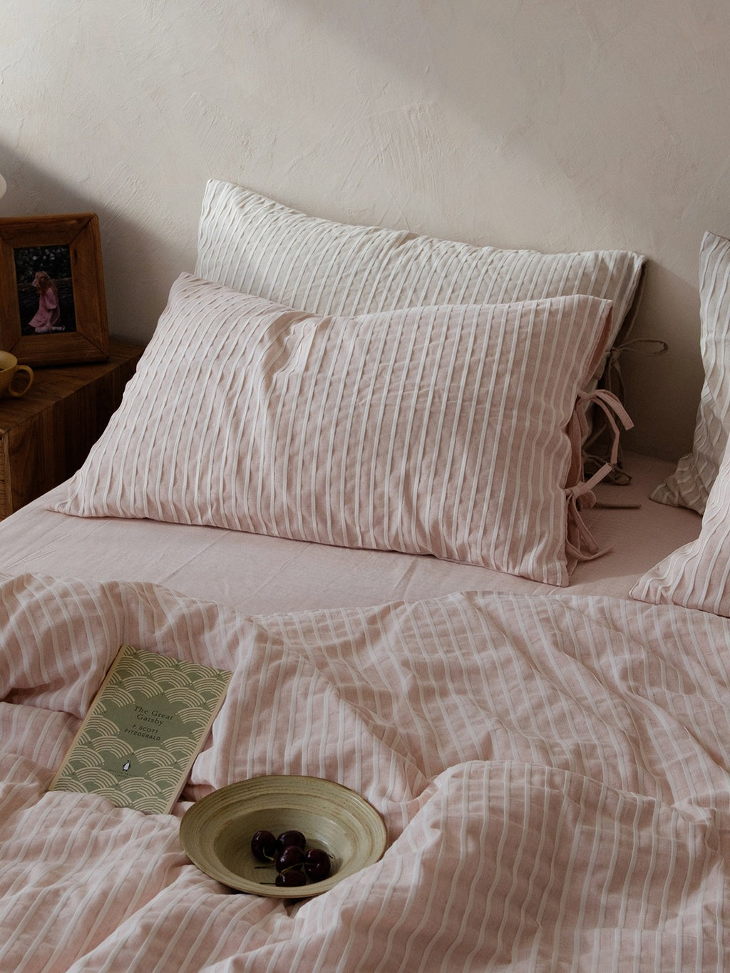 Atelier Pleat Jacquard Linen Cotton Duvet Cover original reference image 17