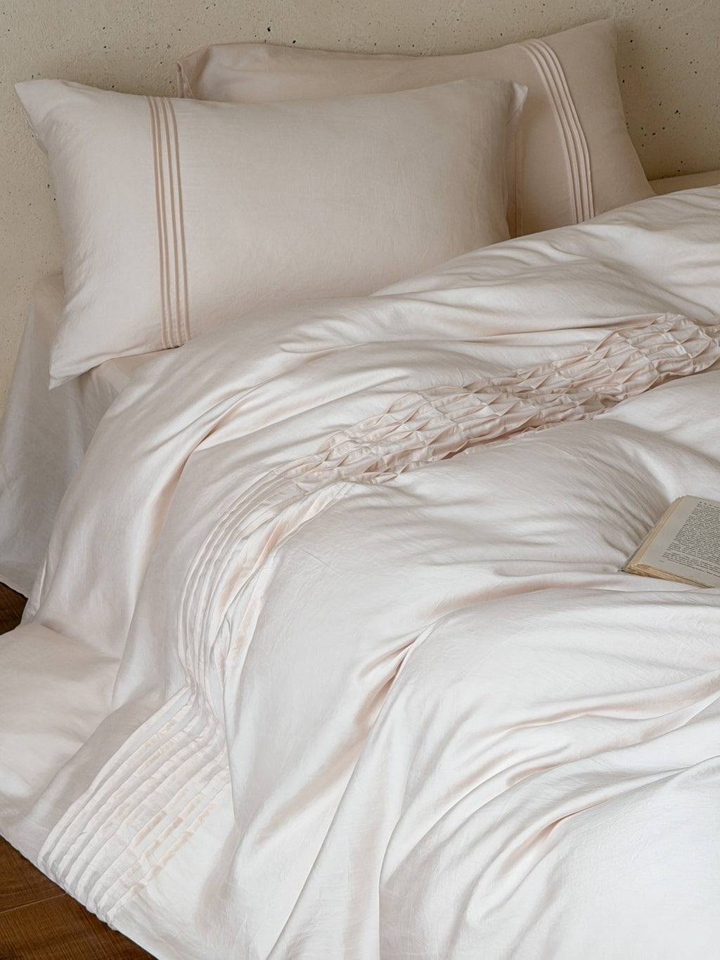 Atelier Smocked Pleat Washed Tencel Duvet Cover original reference image 3