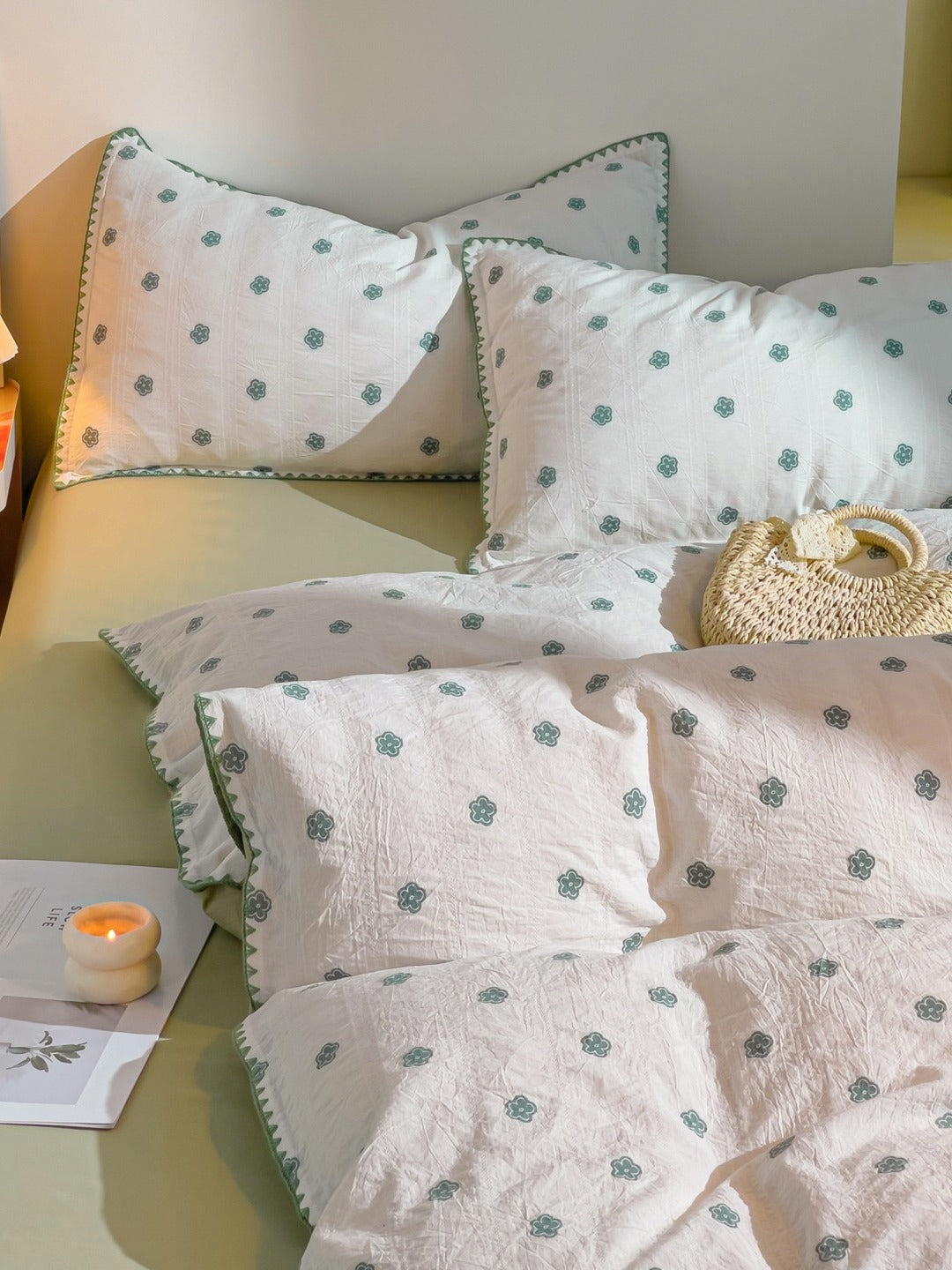 Bliss Floral Clip Jacquard Brushed Cotton Duvet Cover original reference image 23
