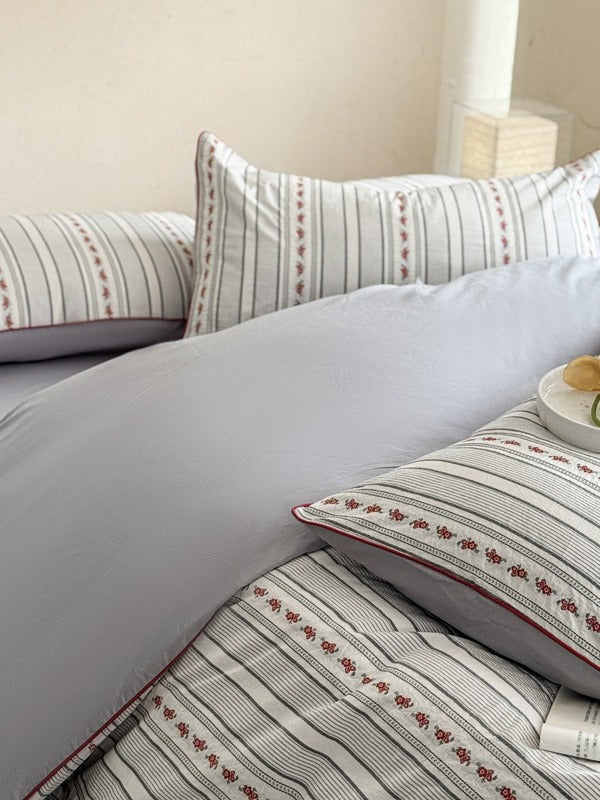 Bloomfield Cotton Clip Jacquard Duvet Cover original reference image 4