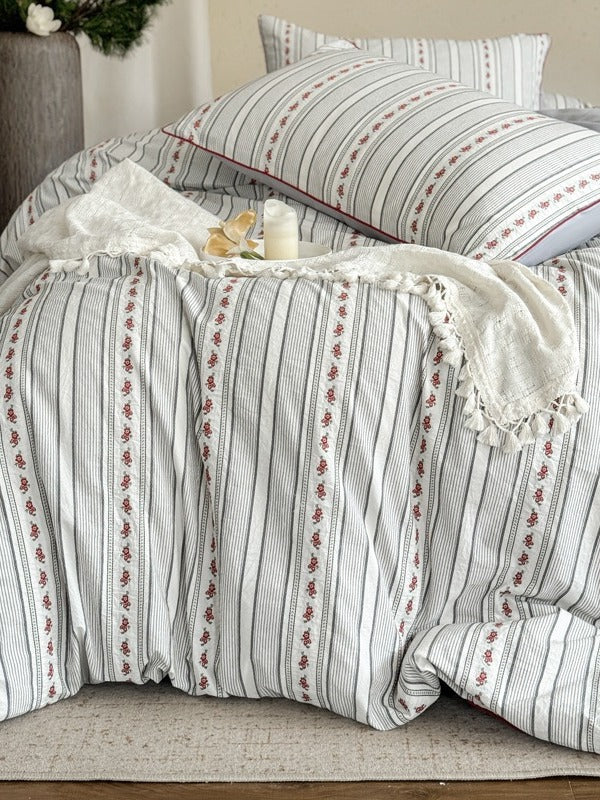 Bloomfield Cotton Clip Jacquard Duvet Cover original reference image 5