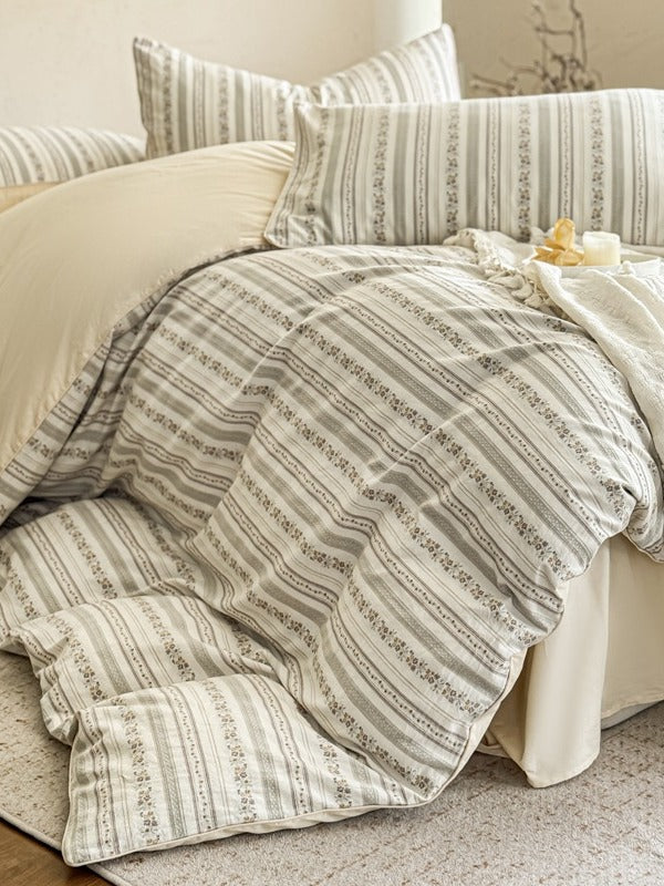 Bloomfield Cotton Clip Jacquard Duvet Cover original reference image 36