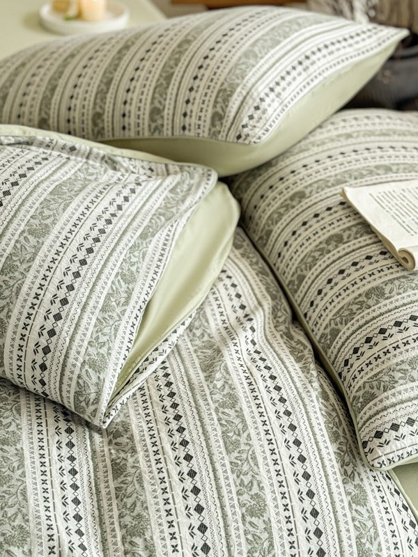 Bloomfield Cotton Clip Jacquard Duvet Cover original reference image 51