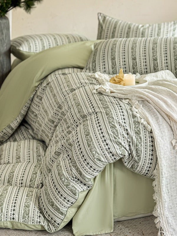 Bloomfield Cotton Clip Jacquard Duvet Cover original reference image 53