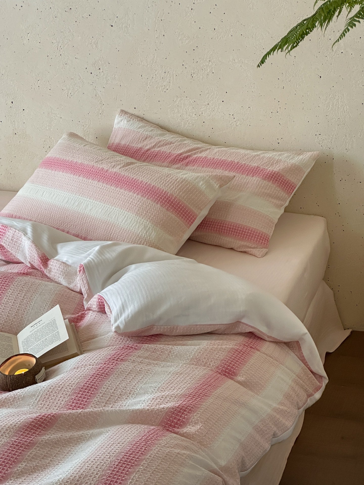 Blush Breeze Jacquard Cotton Duvet Cover original reference image 5