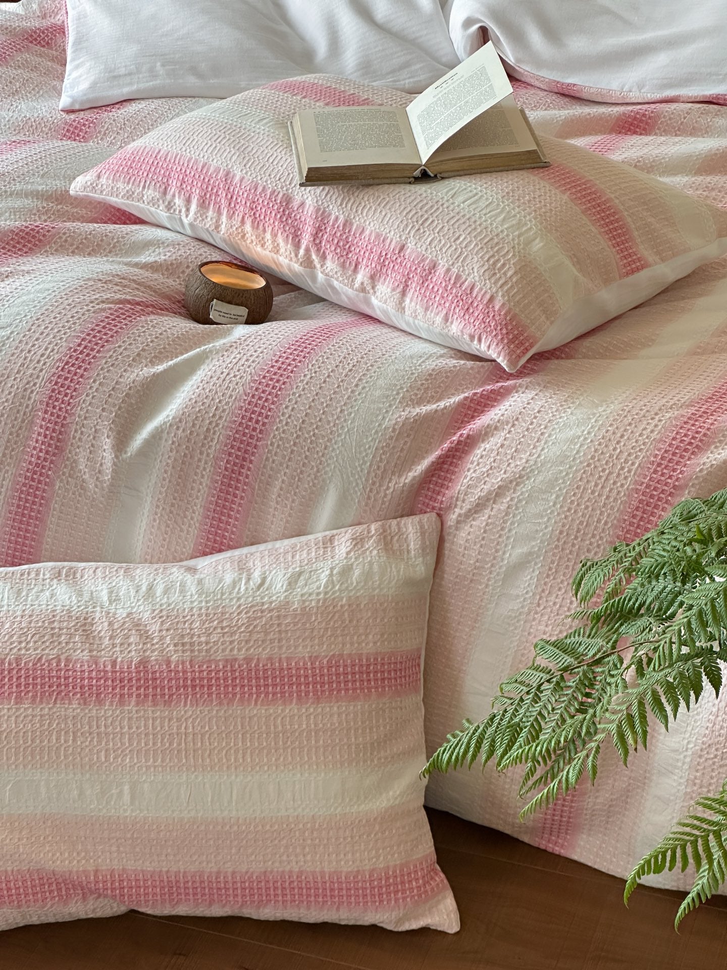 Blush Breeze Jacquard Cotton Duvet Cover original reference image 8