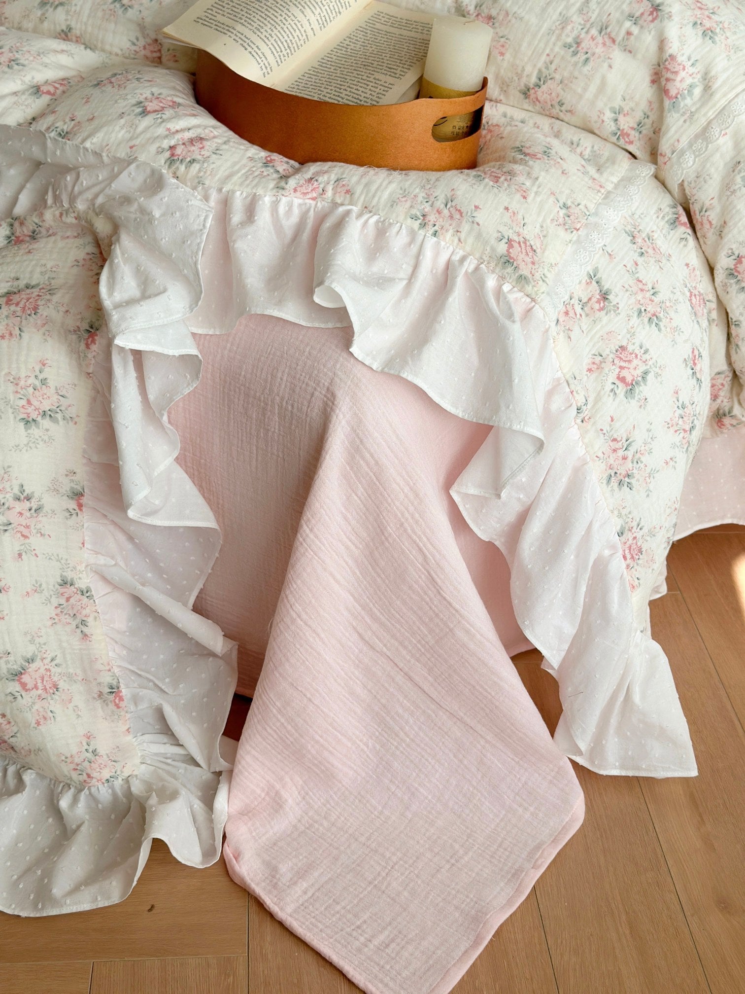 Blush Rose Garden Ruffle Cotton Muslin Duvet Cover original reference image 9