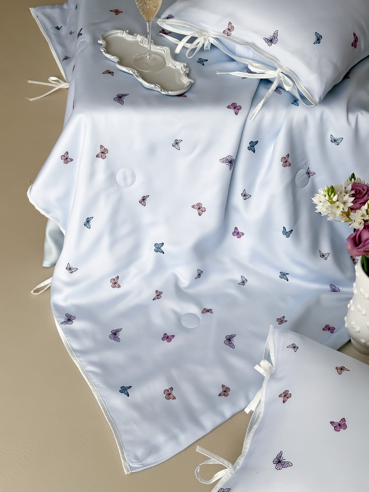 Butterfly Breeze Comforter Set original reference image 5