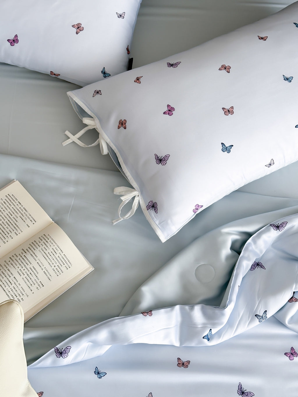 Butterfly Breeze Comforter Set original reference image 6