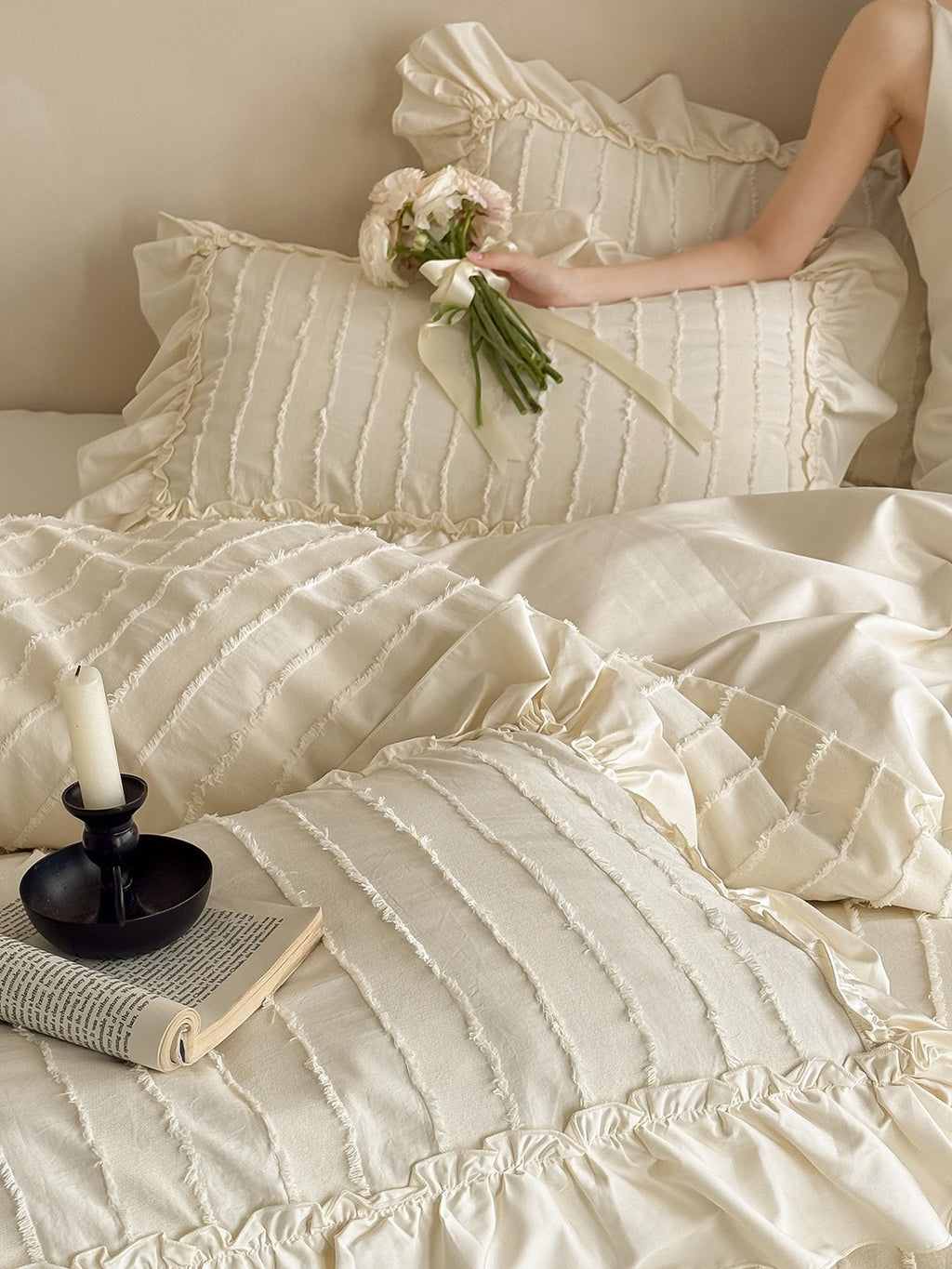Camellia Ruffle Clip Stripe Duvet Cover original reference image 2