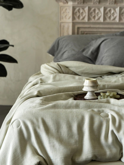 Cloud Linen Silk Blend Comforter original reference image 13