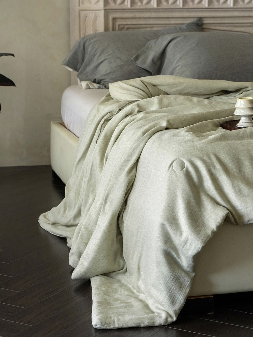 Cloud Linen Silk Blend Comforter original reference image 15