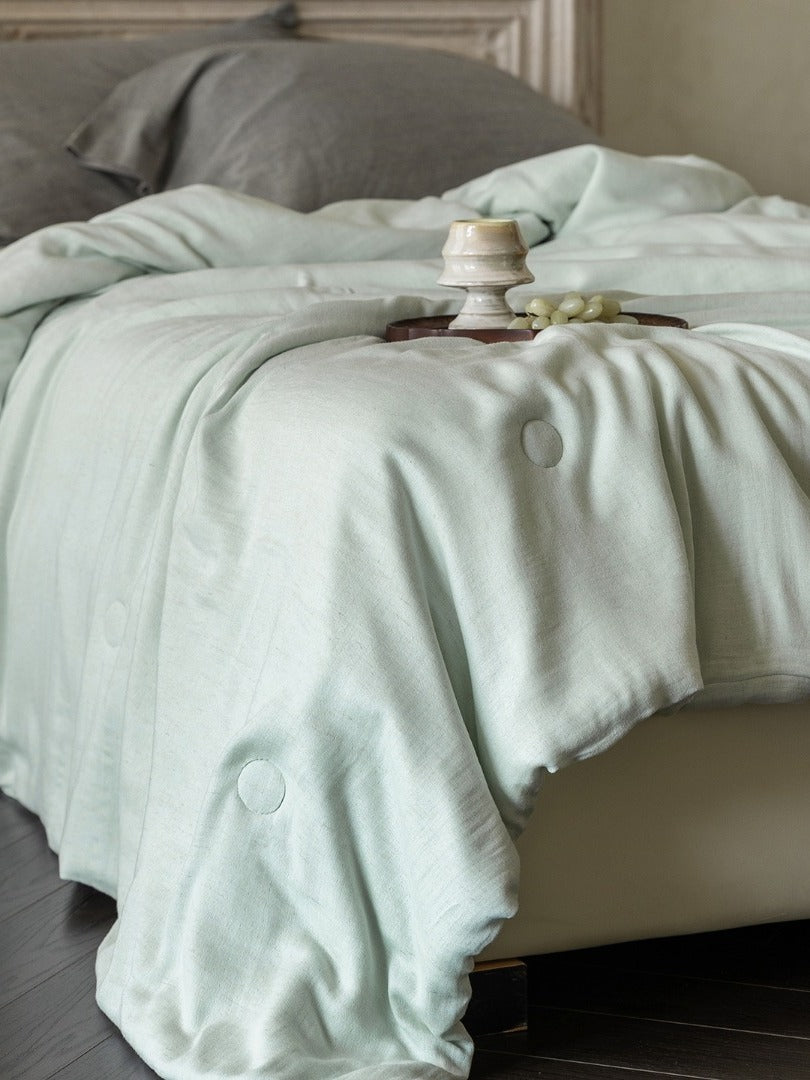 Cloud Linen Silk Blend Comforter original reference image 20