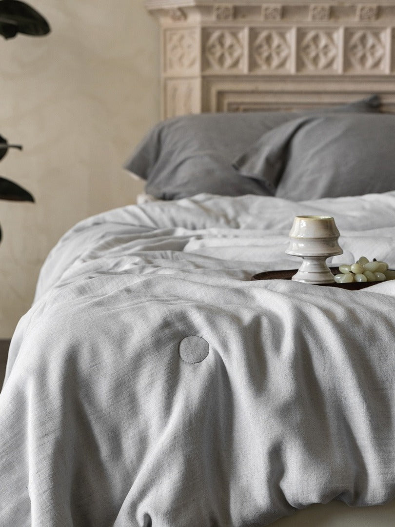 Cloud Linen Silk Blend Comforter original reference image 21