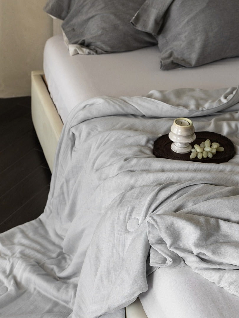 Cloud Linen Silk Blend Comforter original reference image 24
