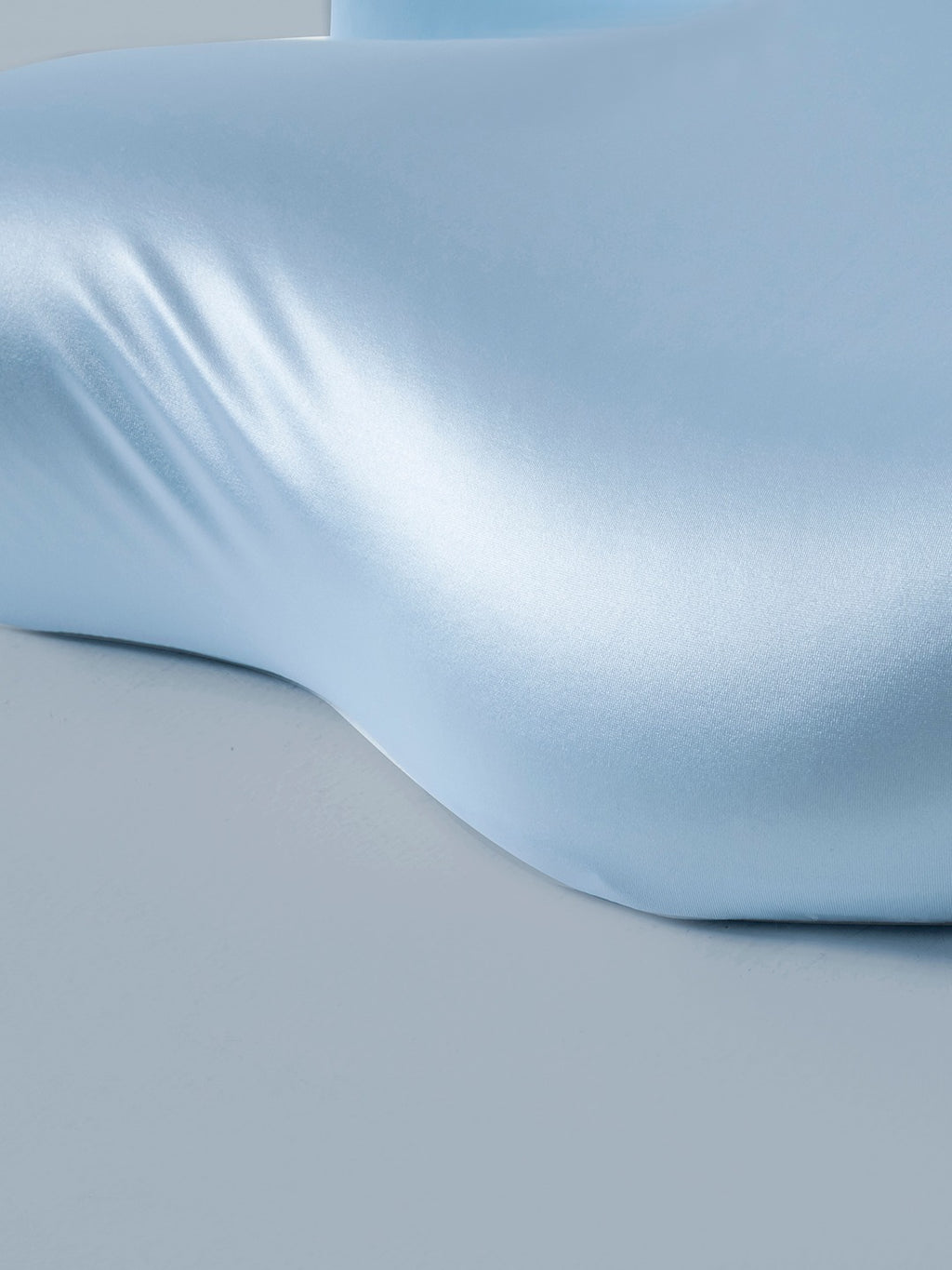 Contour Cloud Memory Foam Cervical Pillow original reference image 9