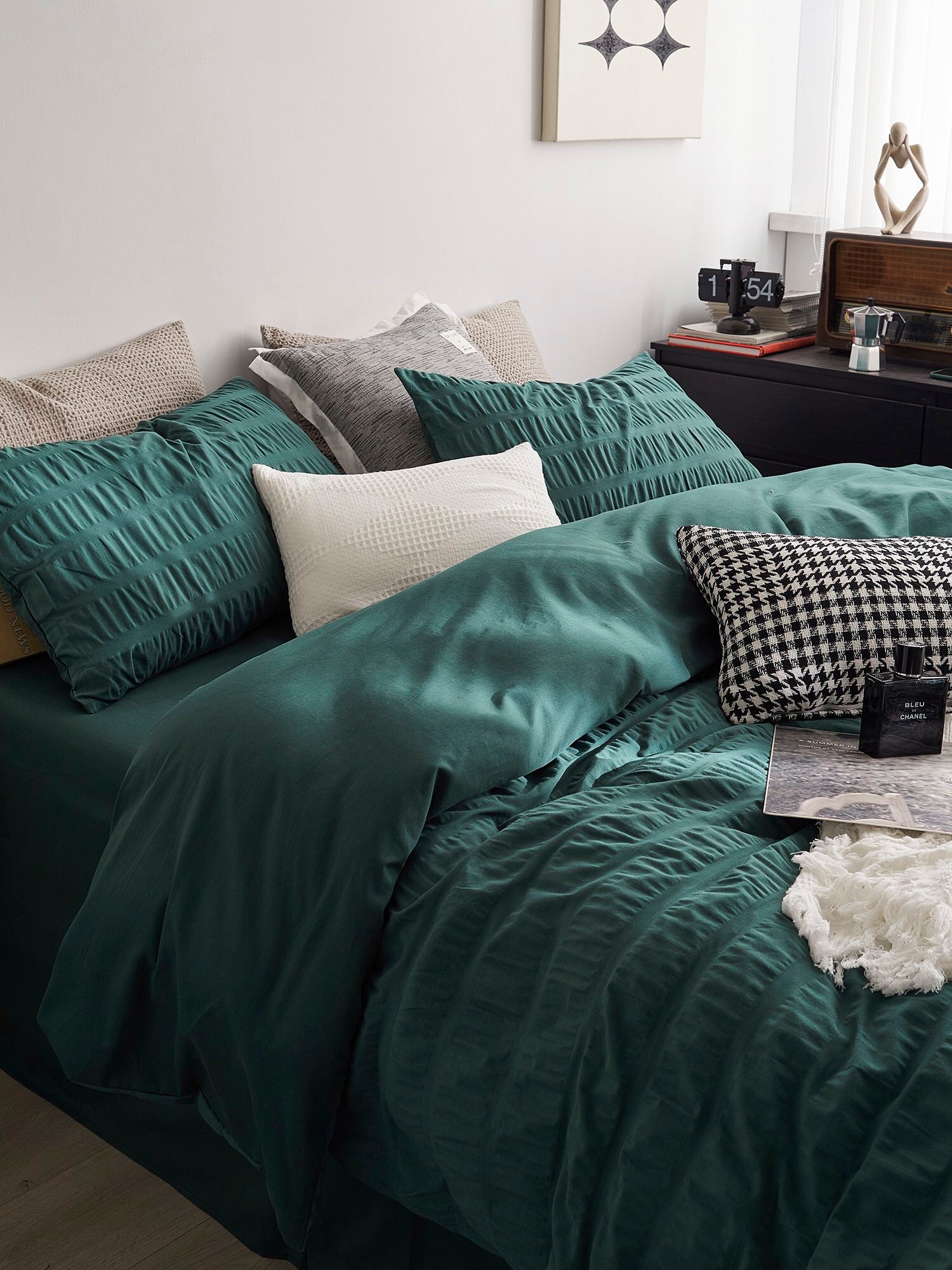 Emerald Ripple Cotton Seersucker  Duvet Cover original reference image 9