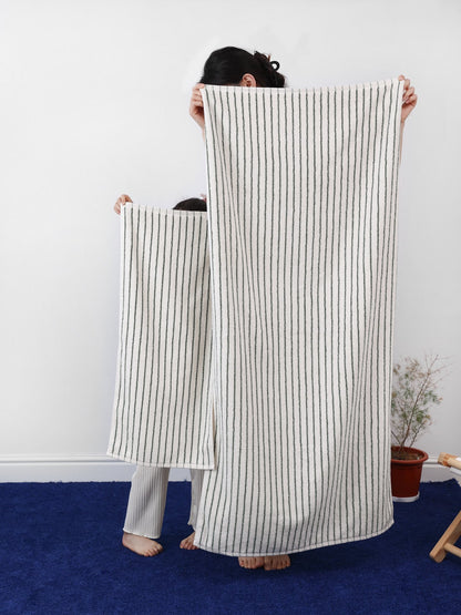 Fine Line Stripe Cotton Bath Towel original reference image 3