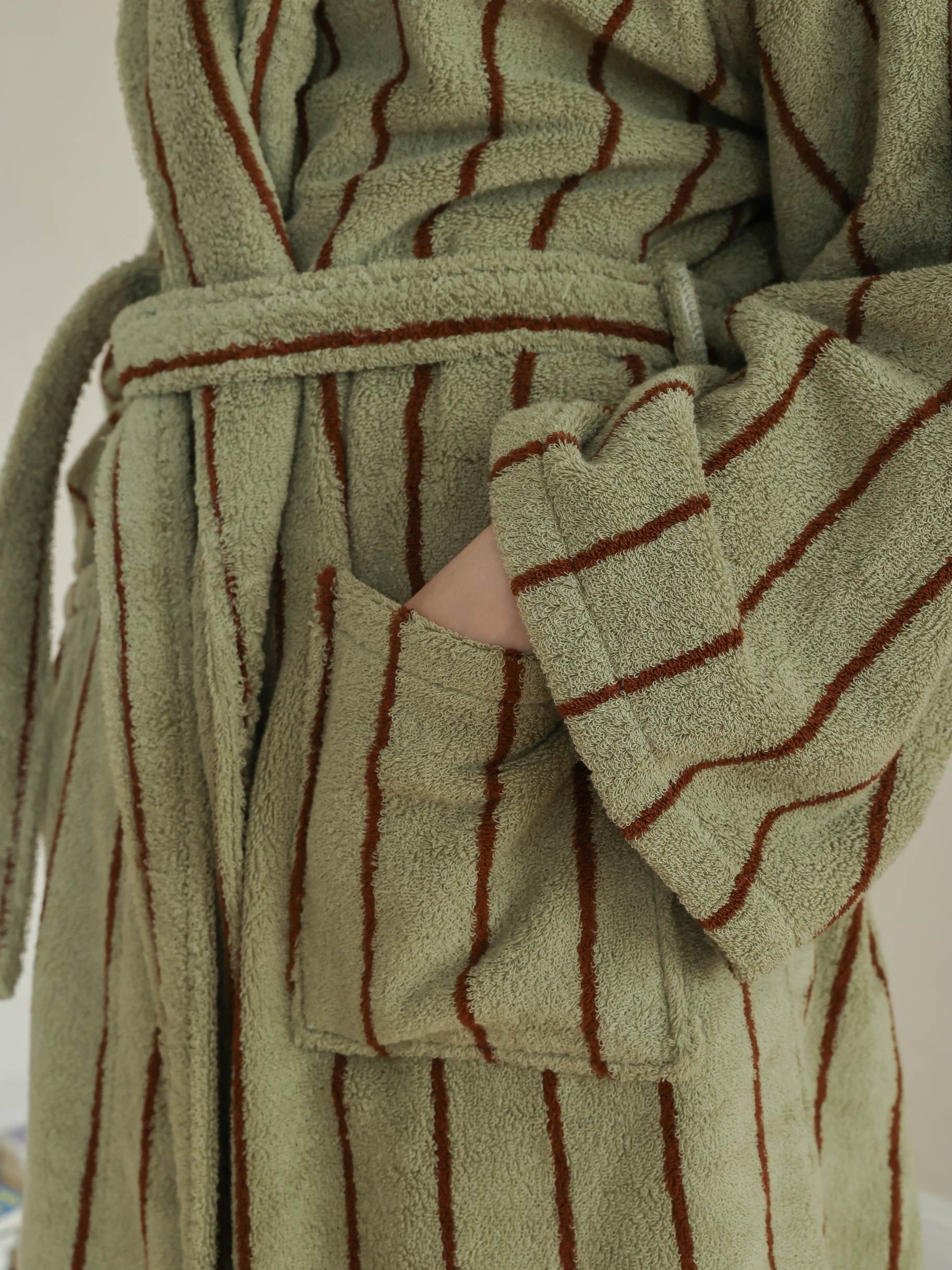 Heritage Stripe Cotton Bathrobe original reference image 8