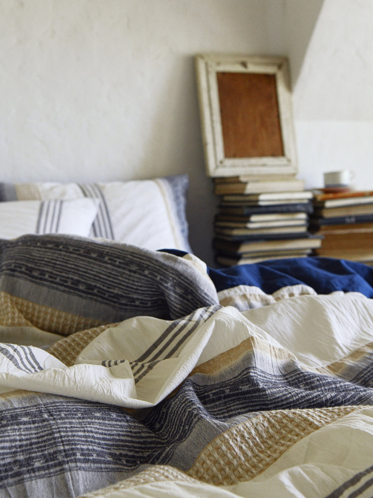 Indigo Heritage Stripe Jacquard Cotton Duvet Cover original reference image 1
