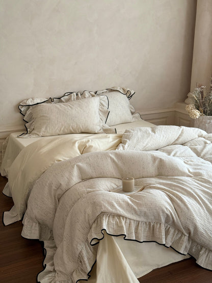 Ivory Black Piped Ruffle Cotton Muslin Duvet Cover original reference image 1