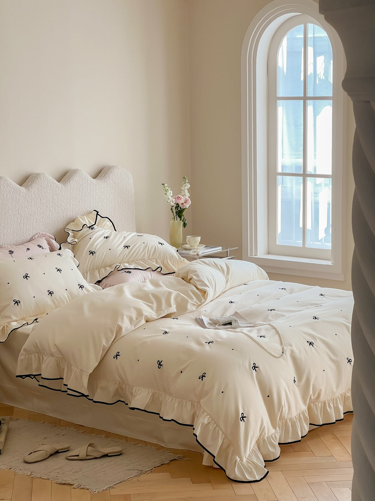 Ivory Bow Embroidery Ruffle Cotton Sateen Duvet Cover original reference image 1