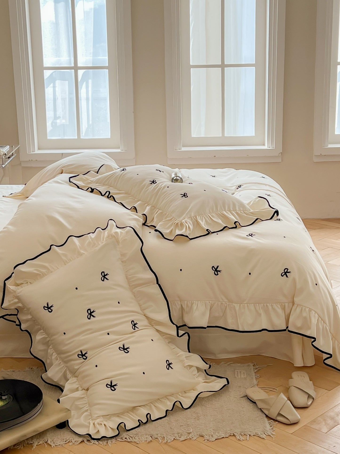Ivory Bow Embroidery Ruffle Cotton Sateen Duvet Cover original reference image 4