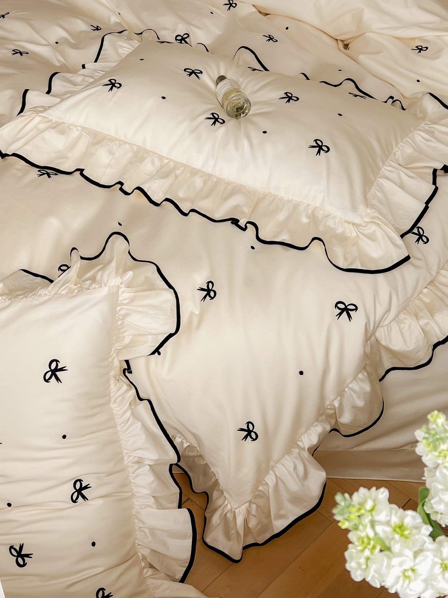 Ivory Bow Embroidery Ruffle Cotton Sateen Duvet Cover original reference image 9