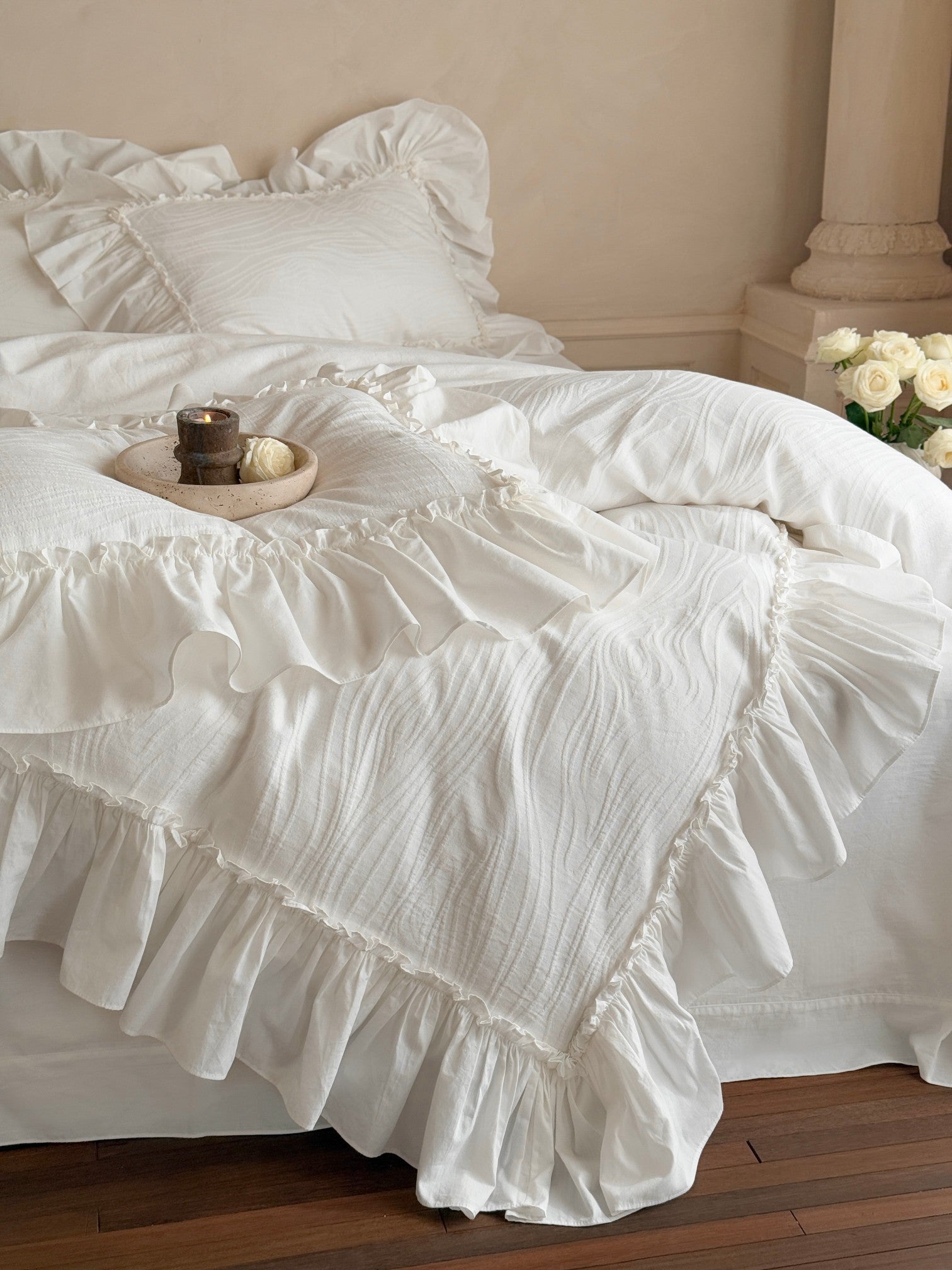 Ivory Textured Stripe Ruffle Cotton Muslin Duvet Cover original reference image 2