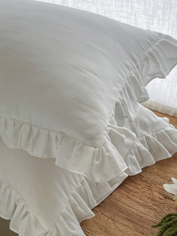 Luna Ruffle Cotton Muslin Pillowcase original reference image 16