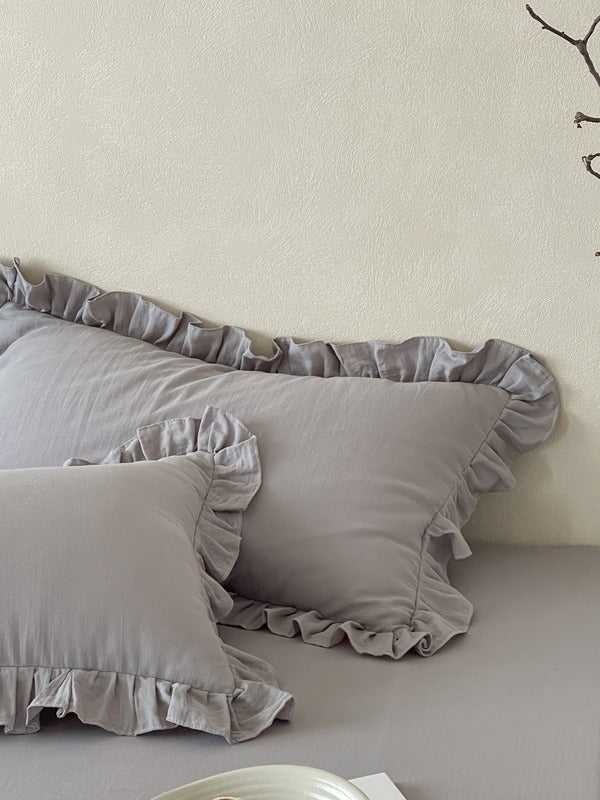 Luna Ruffle Cotton Muslin Pillowcase original reference image 19