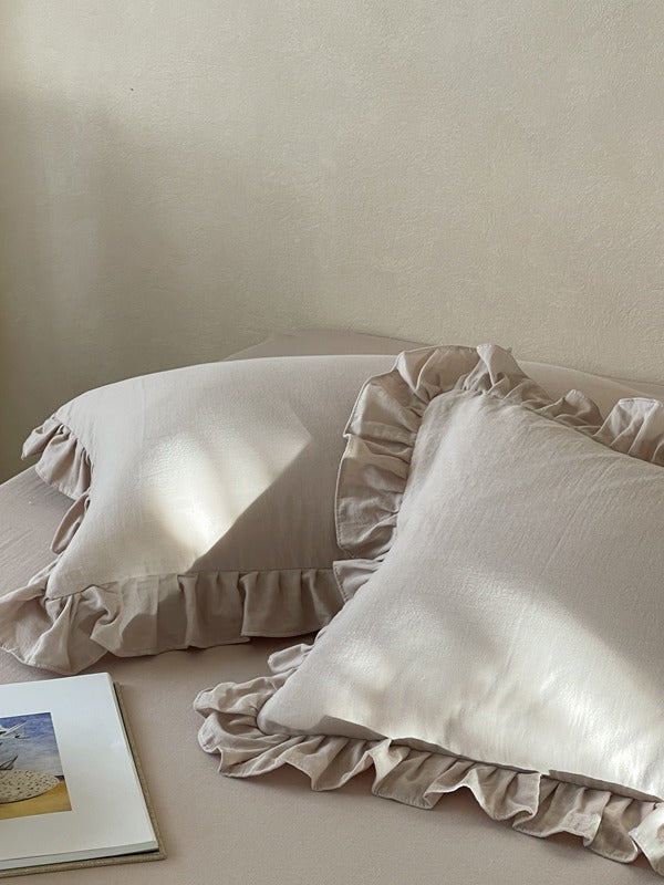 Luna Ruffle Cotton Muslin Pillowcase original reference image 21