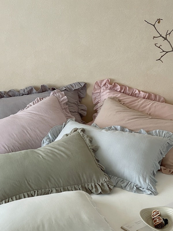 Luna Ruffle Cotton Muslin Pillowcase original reference image 44