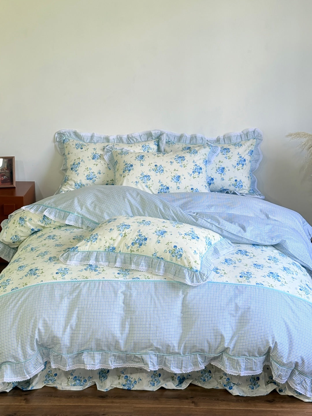 Meadow Garden Printed Cotton Duvet Cover original reference image 11