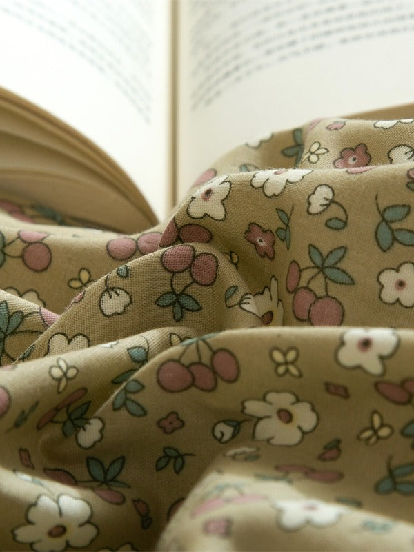 Meadow Muslin Floral Duvet Cover original reference image 5
