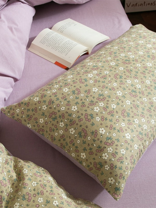 Meadow Muslin Floral Duvet Cover original reference image 6