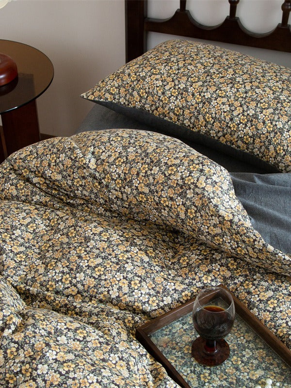 Meadow Muslin Floral Duvet Cover original reference image 43