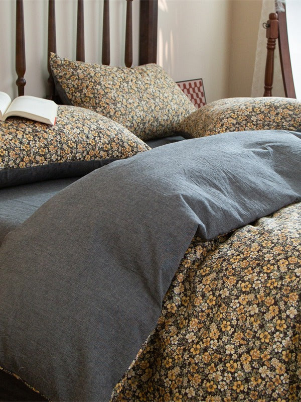 Meadow Muslin Floral Duvet Cover original reference image 48