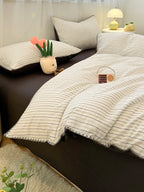 Meridian Stitch Washed Cotton Duvet Cover original reference image 1