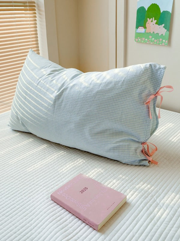 Mira Bow Gingham Washed Cotton Pillowcase original reference image 5