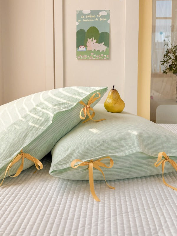 Mira Bow Gingham Washed Cotton Pillowcase original reference image 8