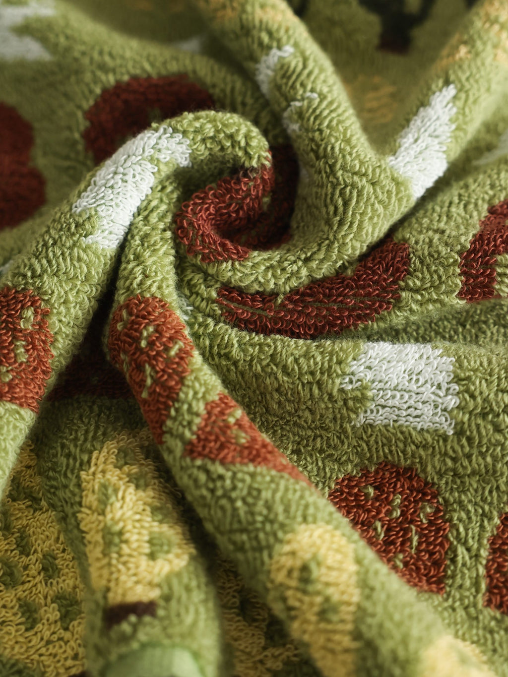 Orchard Dot Jacquard Cotton Bath Towel original reference image 2