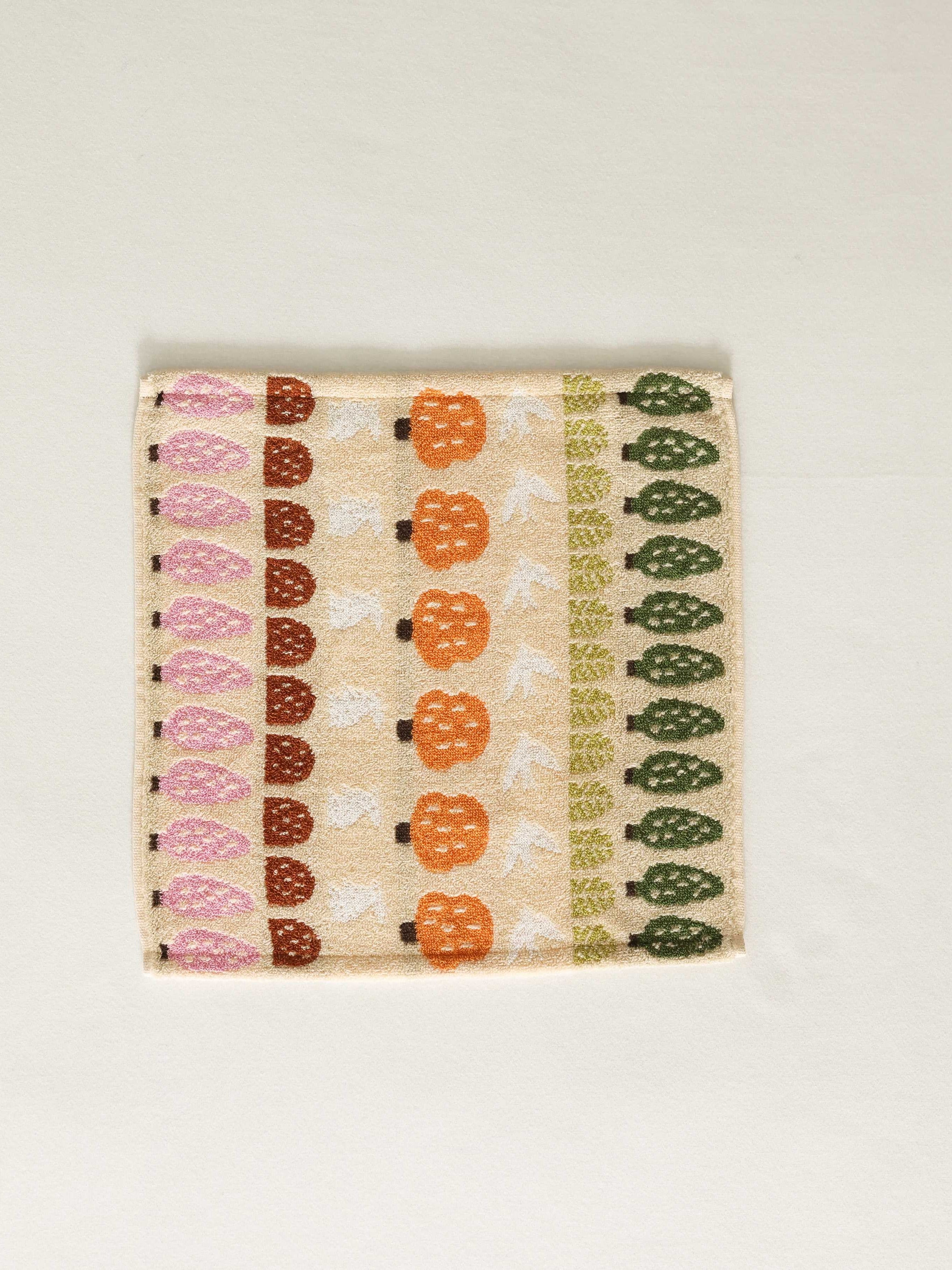 Orchard Dot Jacquard Cotton Bath Towel original reference image 10