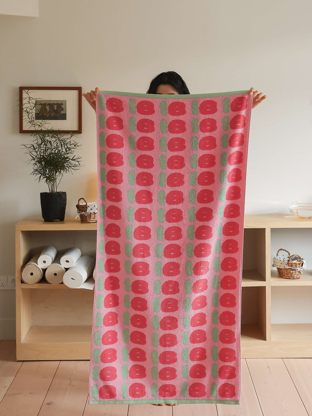 Orchard Dot Jacquard Cotton Bath Towel original reference image 17