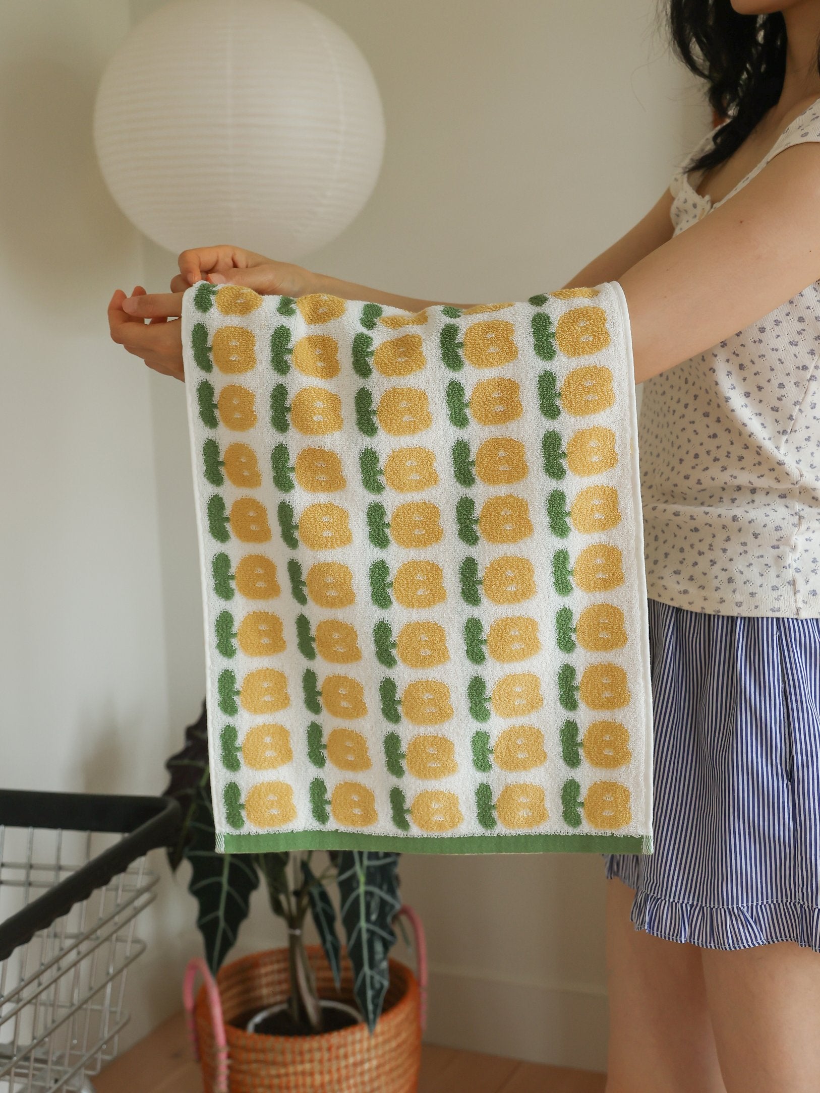 Orchard Dot Jacquard Cotton Bath Towel original reference image 23
