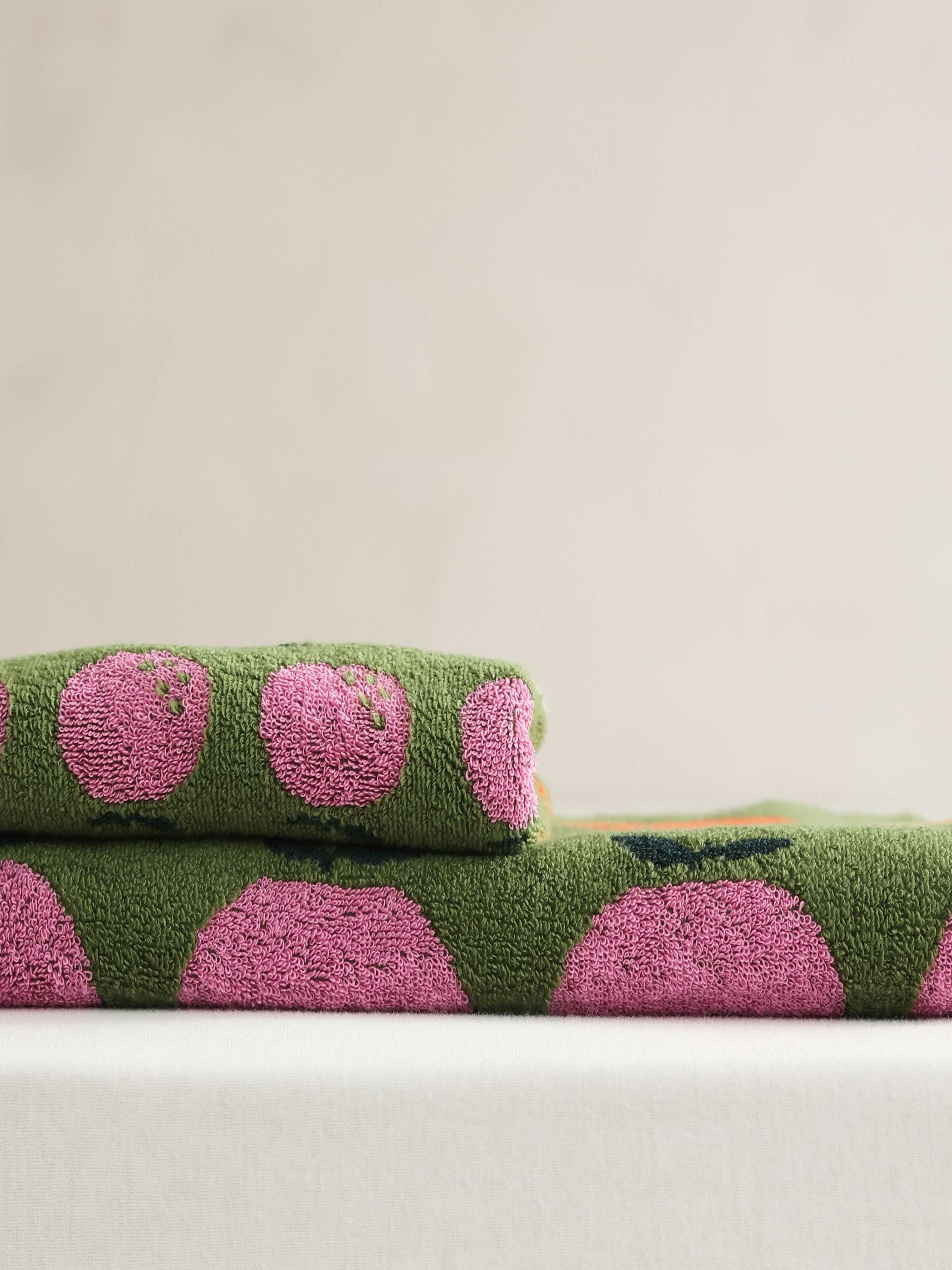 Orchard Dot Jacquard Cotton Bath Towel original reference image 26