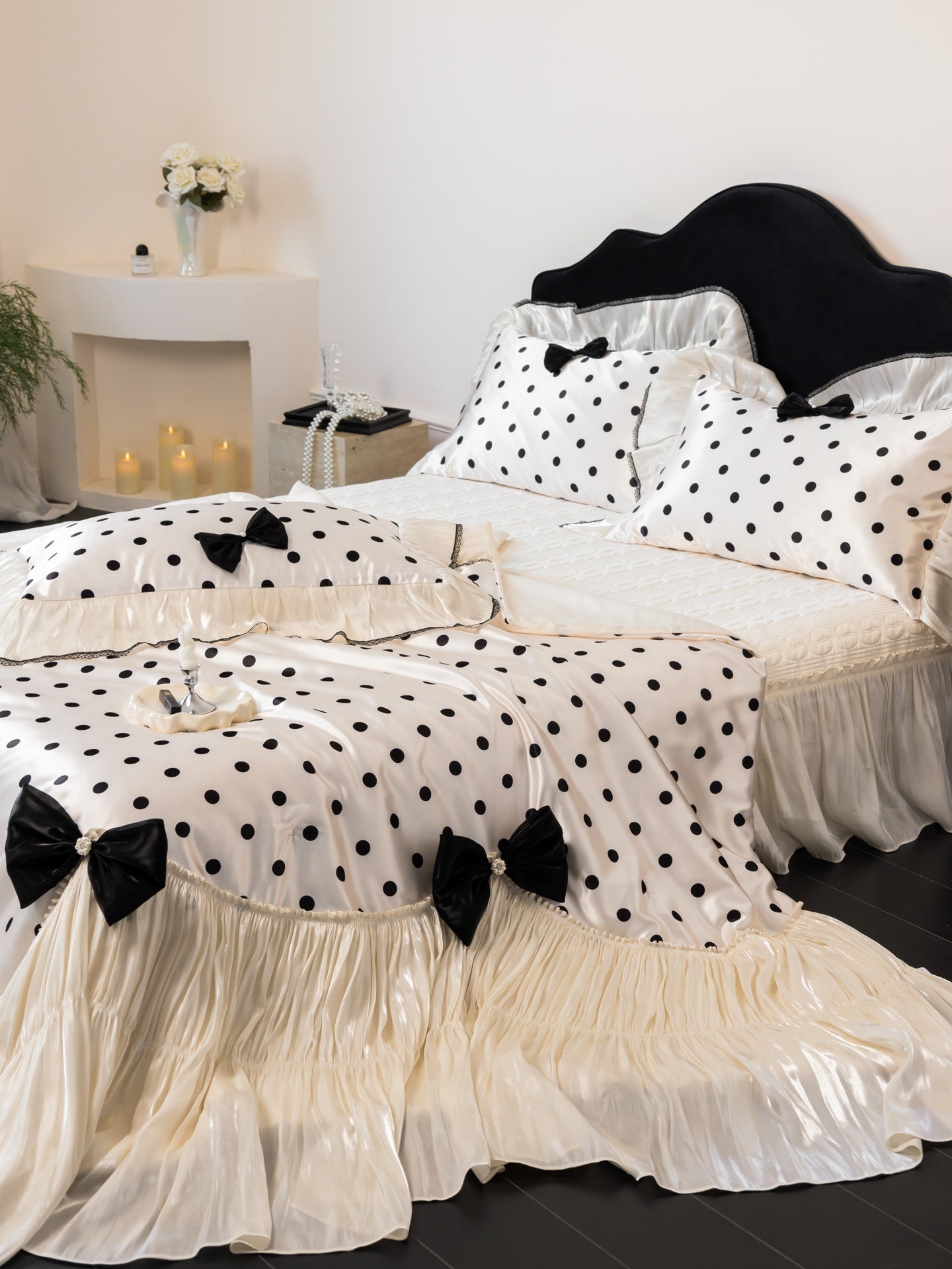 Parisian Dot Comforter Set original reference image 9